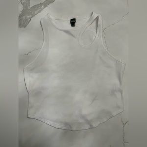 Wilde fable cutout tank